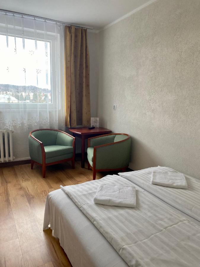 Dom Turysty Sanok Aparthotel Екстериор снимка