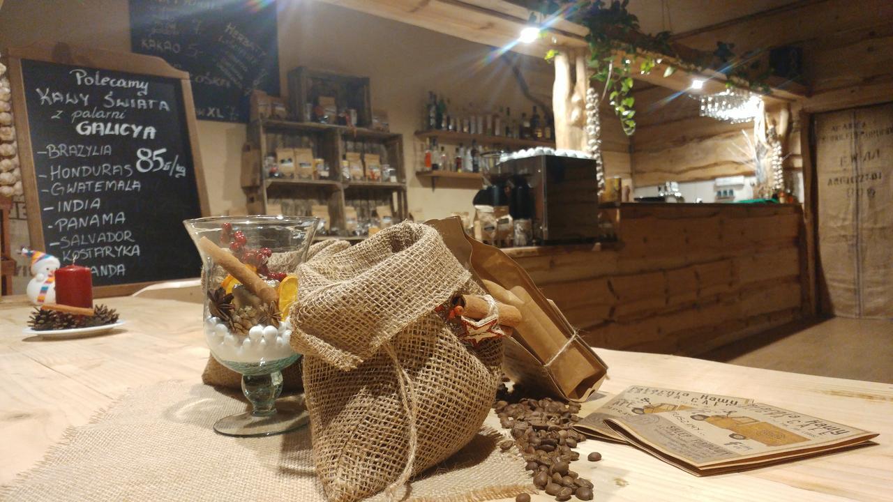 Dom Turysty Sanok Aparthotel Екстериор снимка